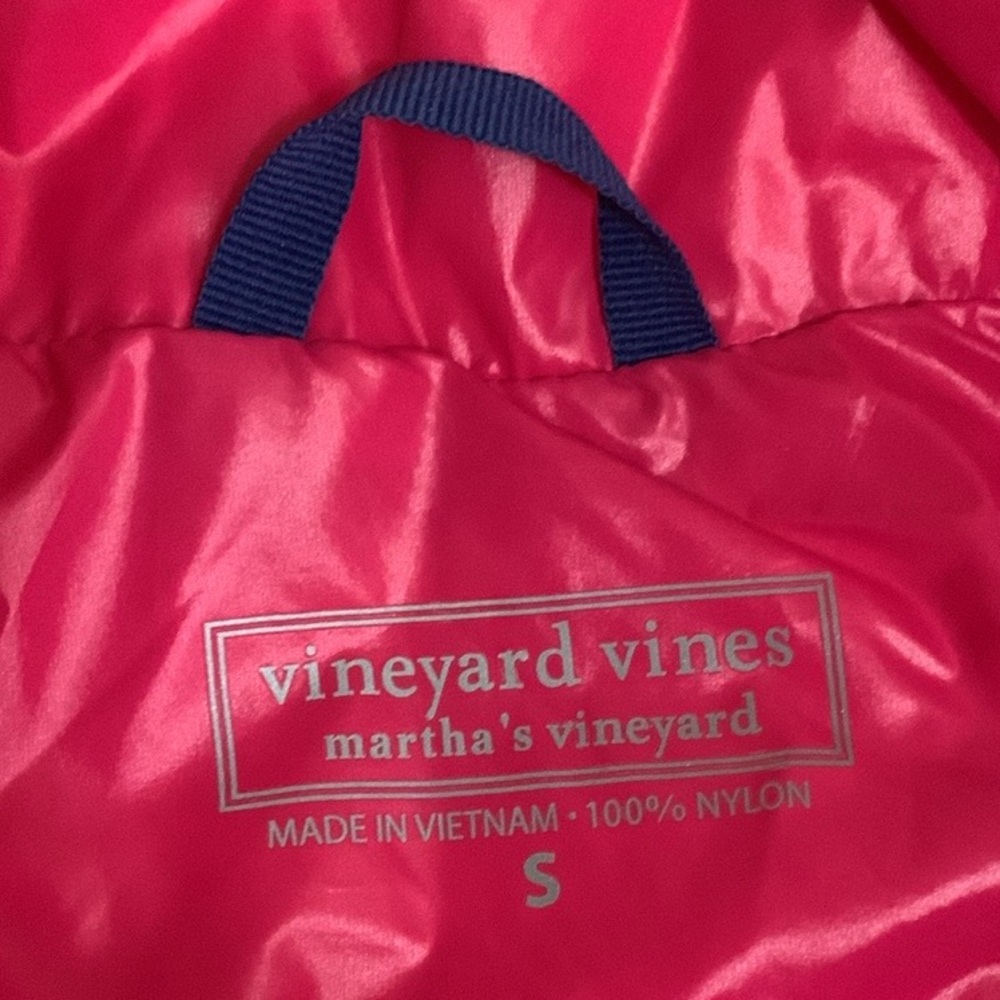 Vineyard Vines Bright Pink Quilted Sleeveless Vest Women’s Size Small Nylon - Picture 2 of 8
